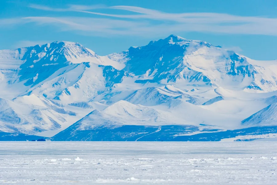 Chuvas na Antártica estão modelando a vida no continente, diz pesquisadora