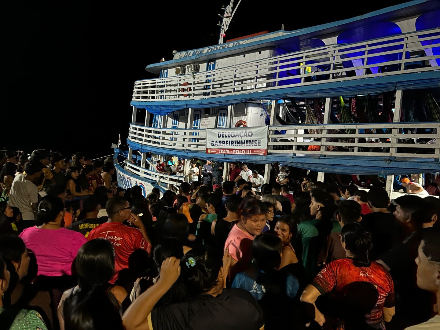 Com apoio da Prefeitura, delegação de Barreirinha segue para Parintins para disputar Jogos Escolares do Amazonas – Polo III