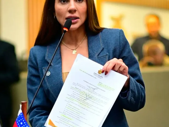 Abuso em academia: Débora Menezes reage, cobra punição e protocola audiência pública para proteger crianças no esporte