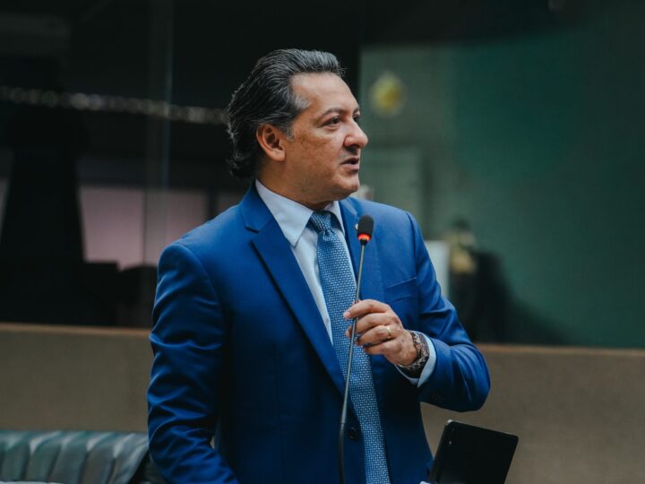Felipe Souza apresenta projeto que permite parcerias com a iniciativa privada para fortalecer a infraestrutura pública no Amazonas