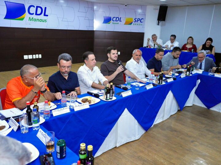 Prefeito Renato Junior amplia diálogo e integração com o setor produtivo durante reunião na CDL