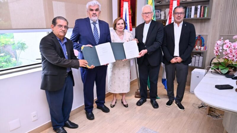 TCE-AM e Arquidiocese firmam parceria para ampliar educação ambiental no Amazonas